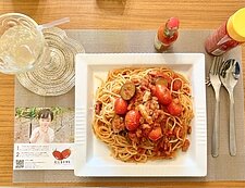 トマトシーフードパスタ（2人分）